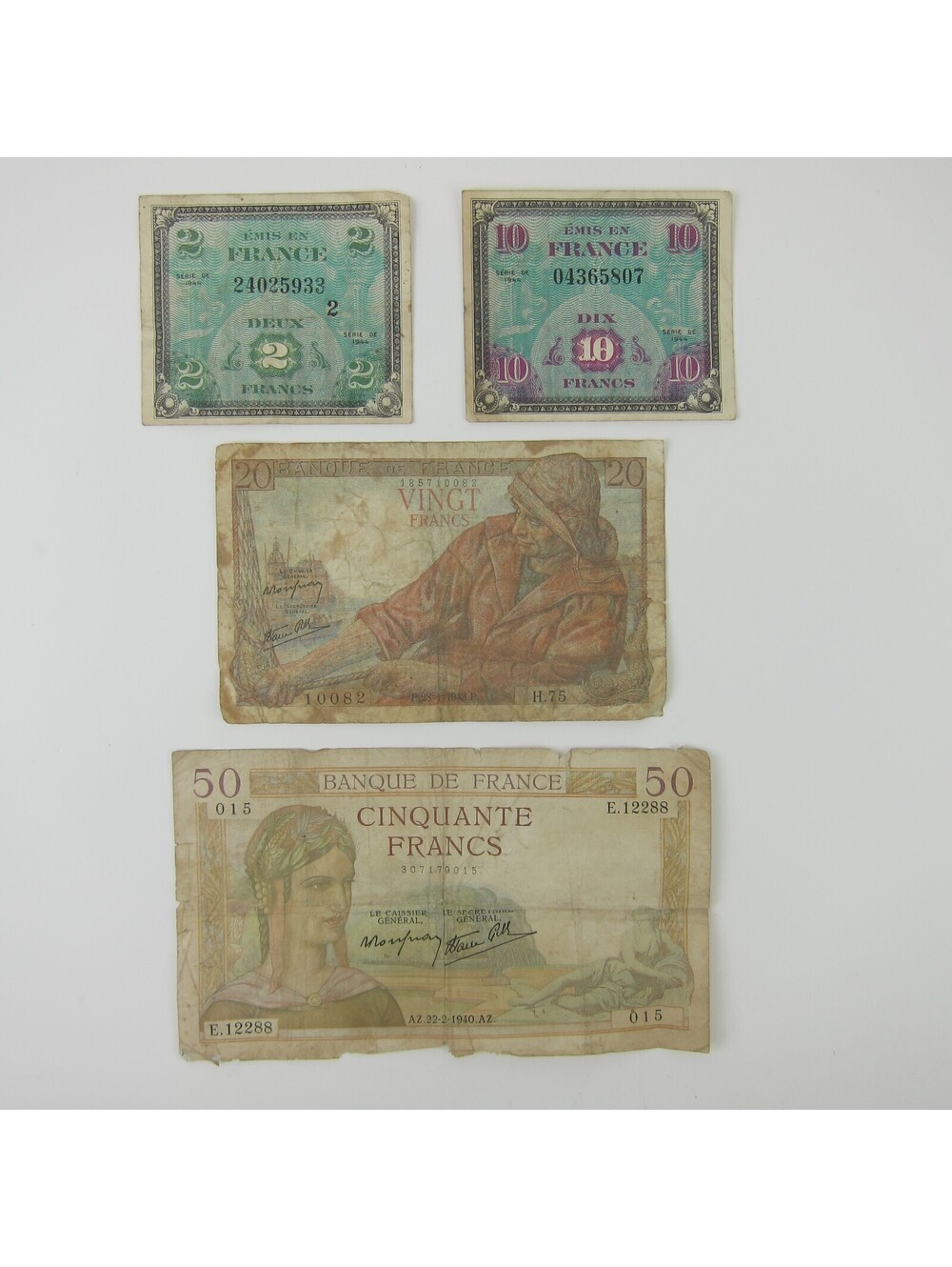 Lot France WWII-2 Currency French Allied Military Paper 2, 10, 20, 50 Notes